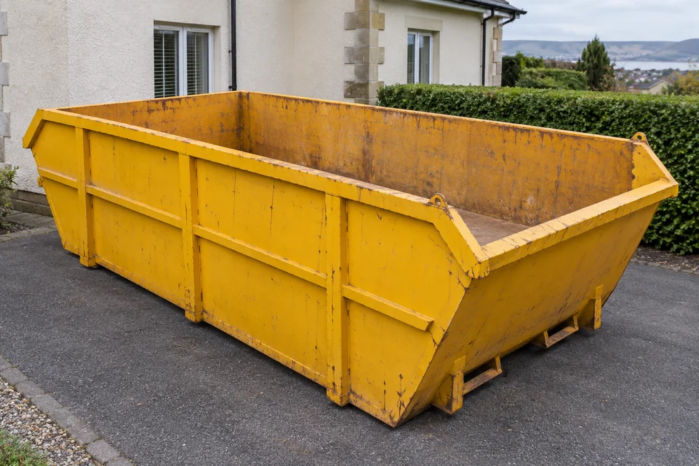 Yellow 12-yard open skip